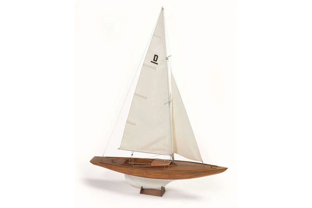 Billing Boats Dragen Yacht B582 Model Boat Kit