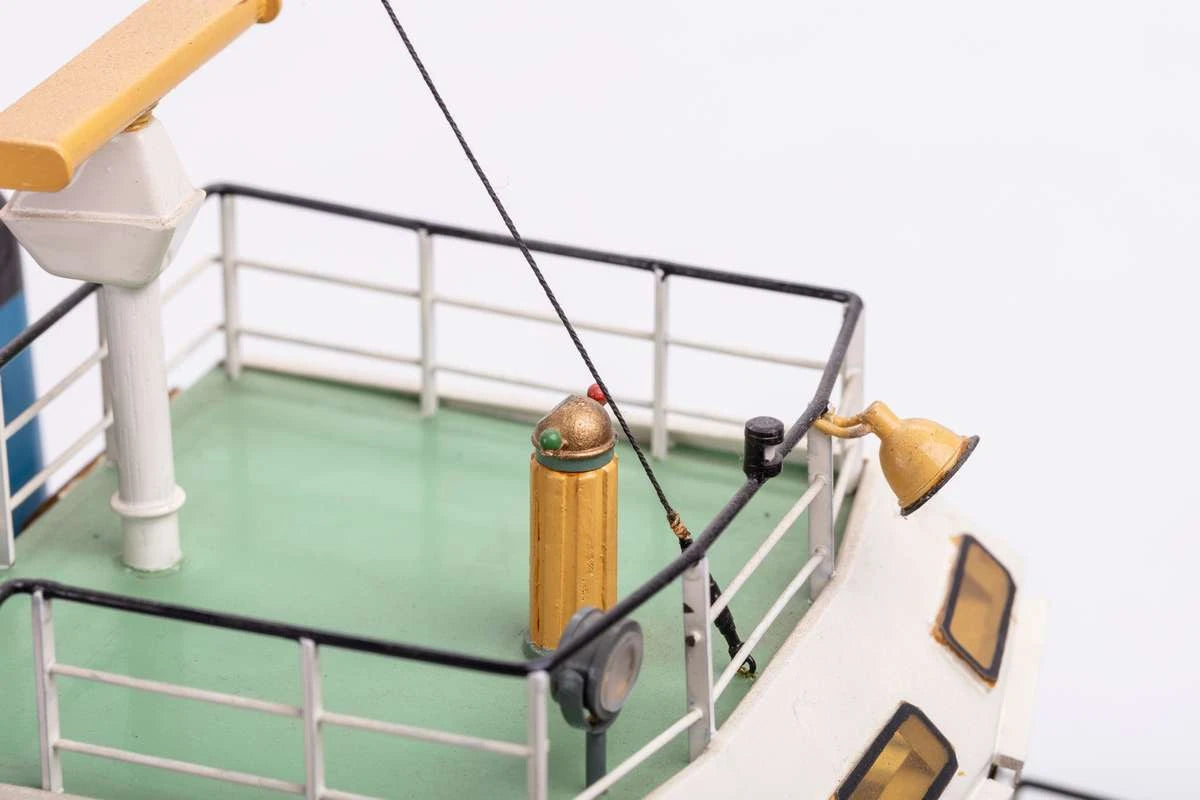 Billing Boats Smit Nederland B528 Model Boat Kit