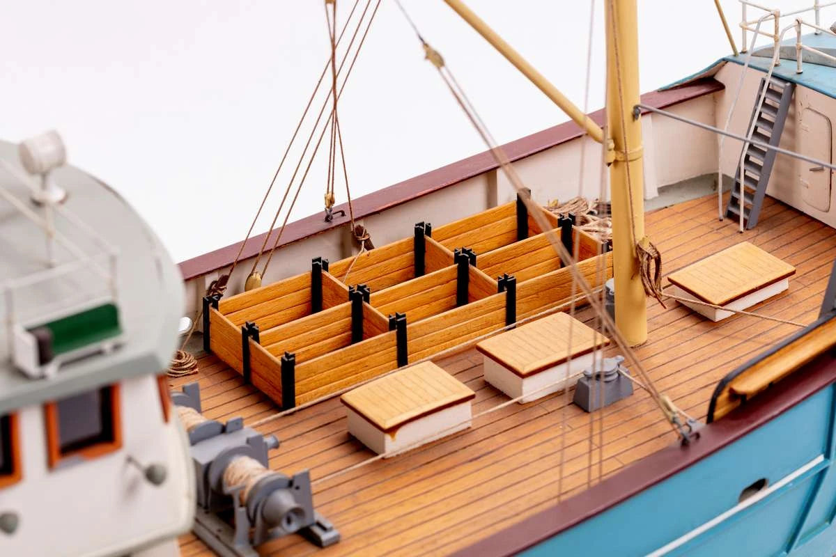 Billing Boats Nordkap B476 Model Boat Kit