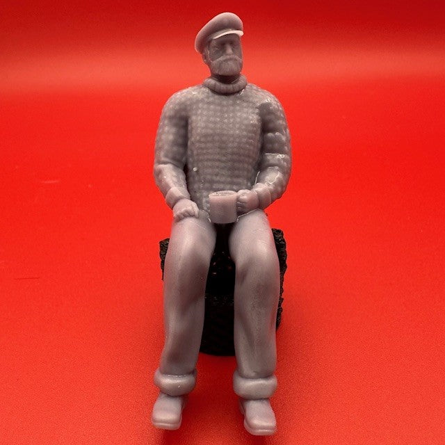 Fisherman sitting 1/24 Scale 75mm image 0