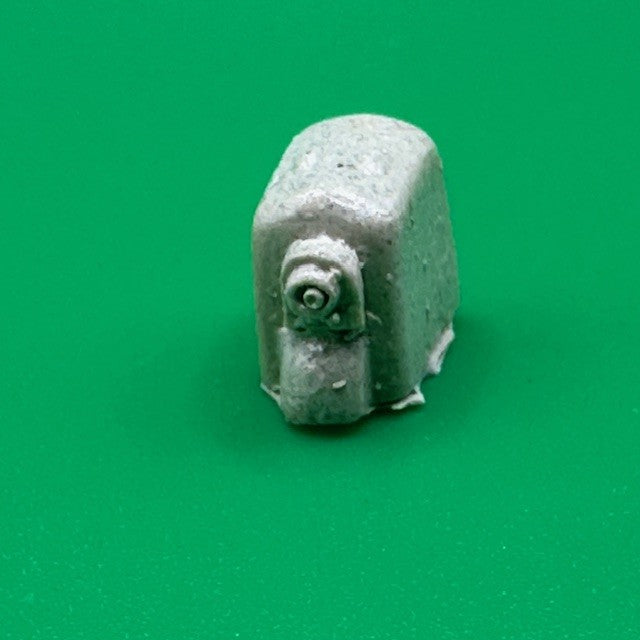 Motor Boat Engine Housing 11x8x6mm 1:96 Scale image 0