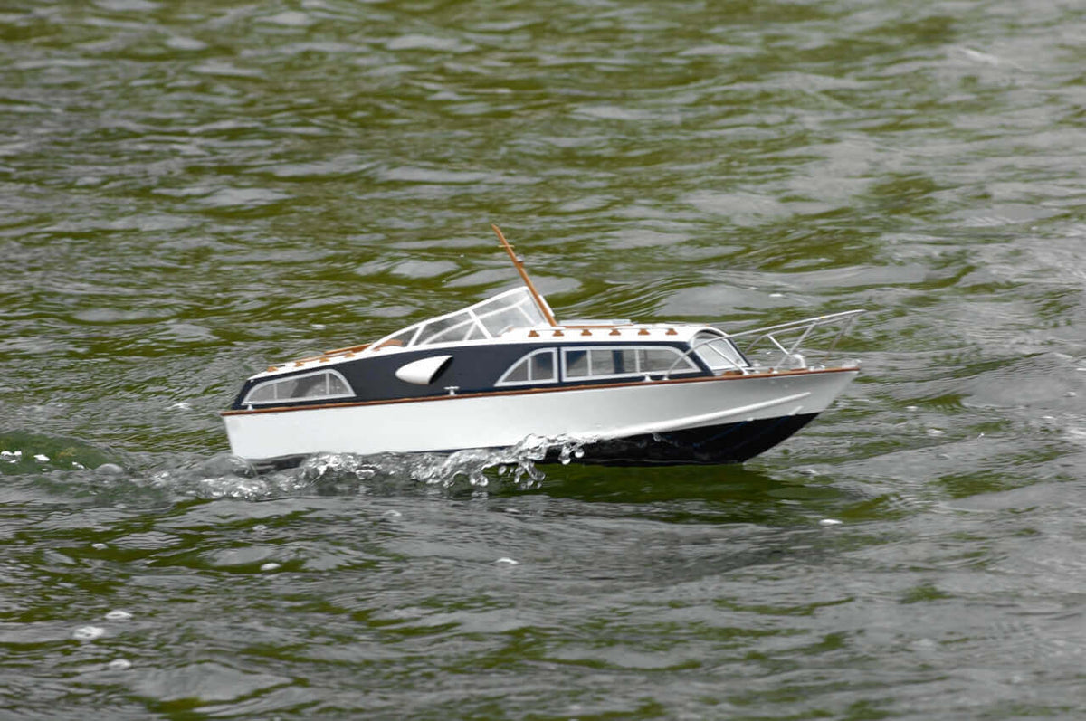 Fairey Huntsman 31 Model Boat Plan