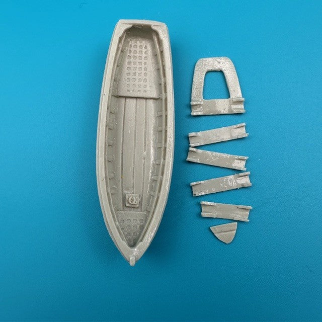 28ft Dinghy Clinker Transom Stern 60mm 1:144 Scale image 0