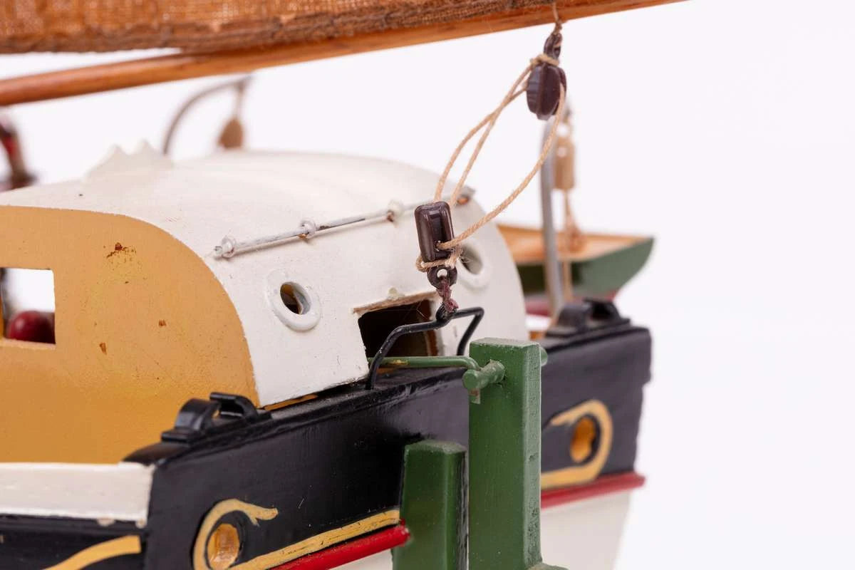 Billing Boats Will Everard B601 Model Boat Kit