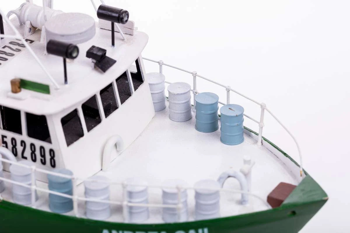 Billing Boats Andrea Gail B608 Model Boat Kit