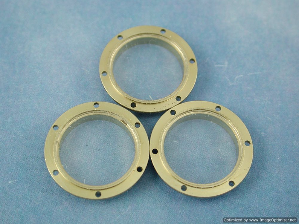Porthole 18mm With 6 Hole Flange Glazed (10)