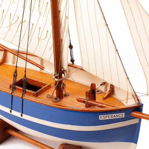 Billing Boats Esperance B908 Model Boat Kit