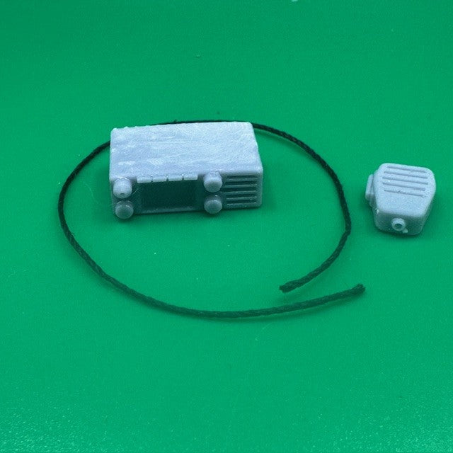 CB Radio 22 long x 8 high  x 13 wide image 0