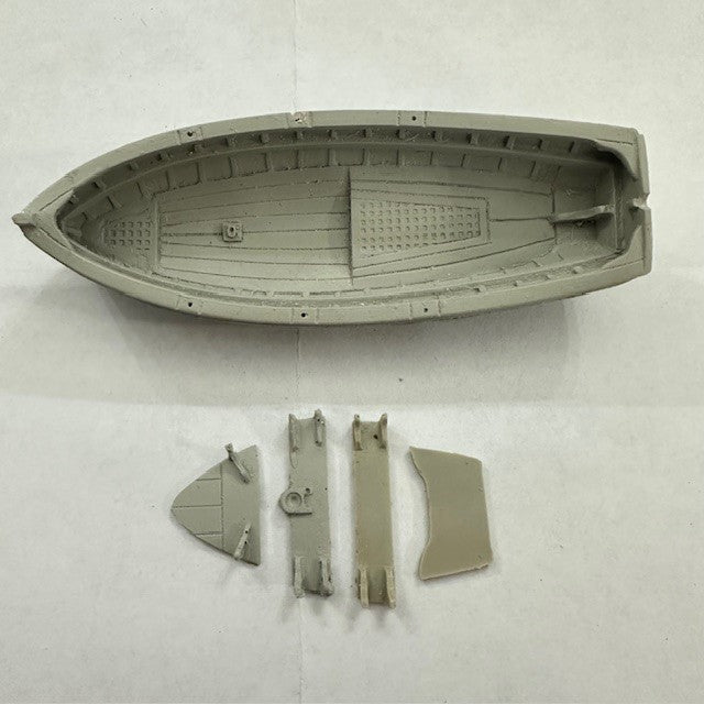 17ft Dinghy Clinker Transom Stern 107mm 1:48 Scale image 0