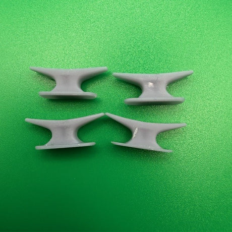 Anvil Cleats (4) - 18mm image